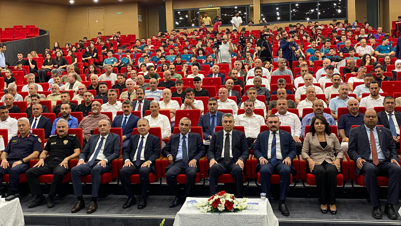 Mersin’de Ahilik Haftası’nda esnafın gündemi kürsüye taşındı