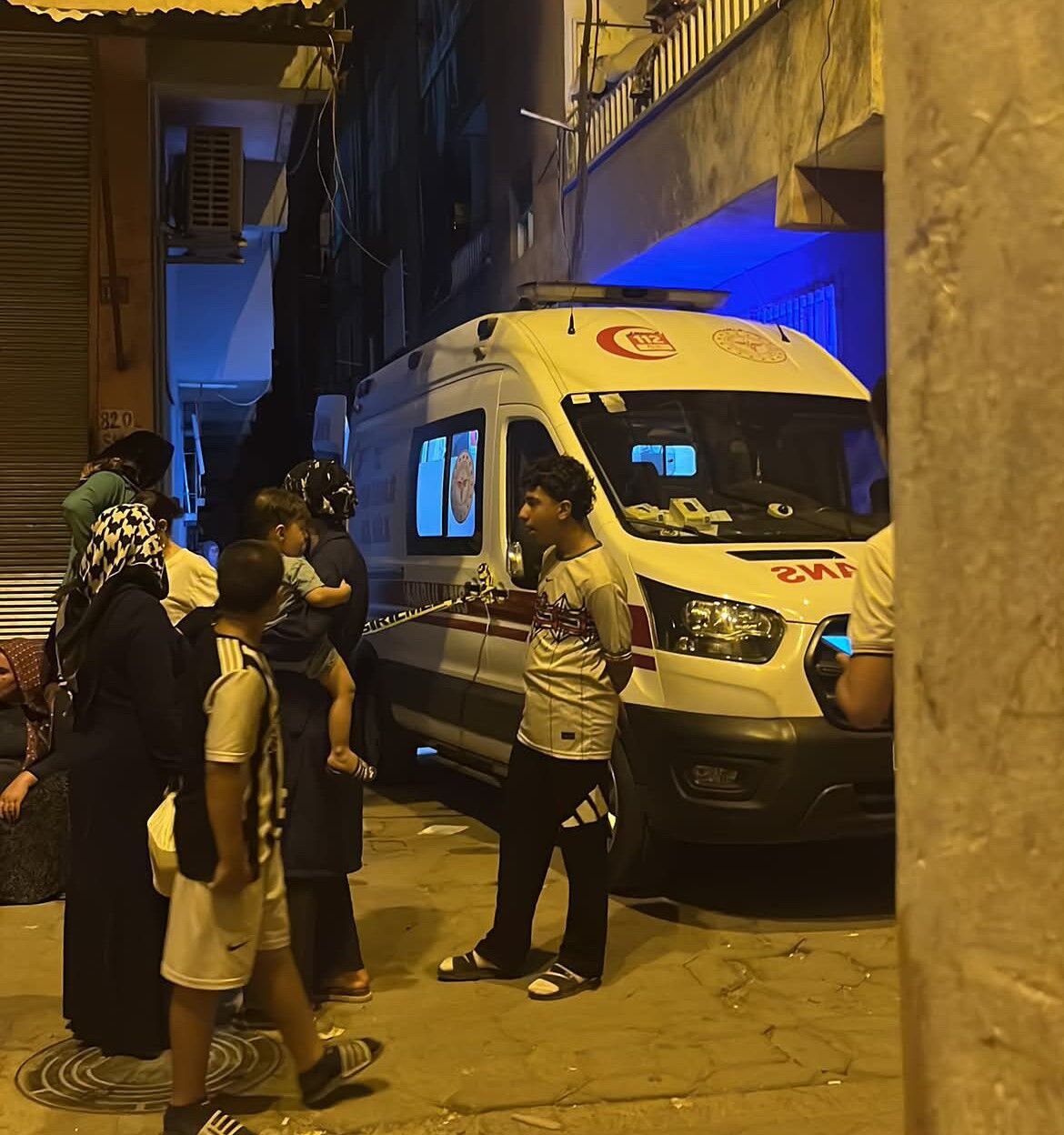 Diyarbakır'da eşini av tüfeğiyle vurdu
