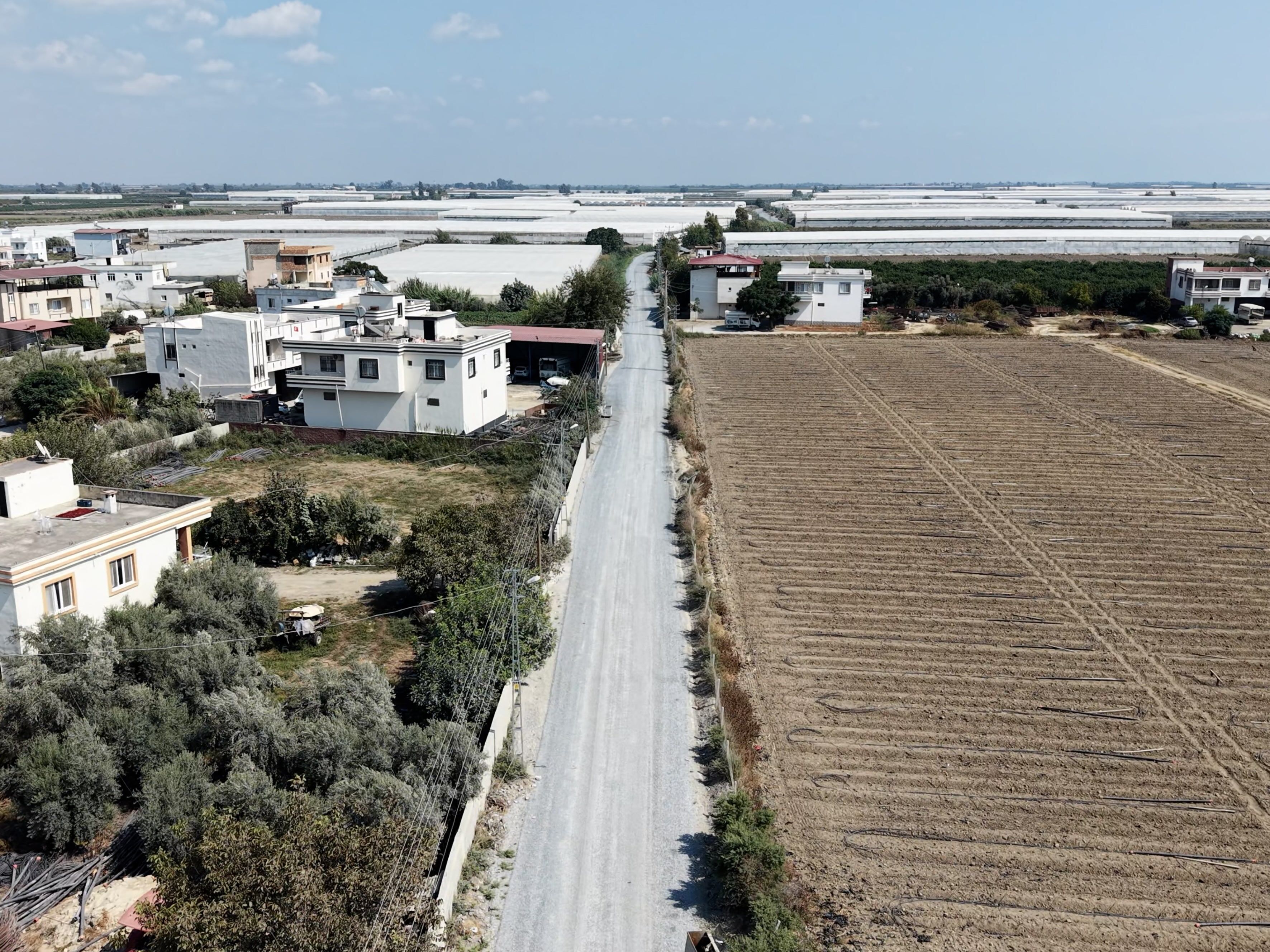 Tarsus'ta 4 bin 200 metrelik yol yenilendi