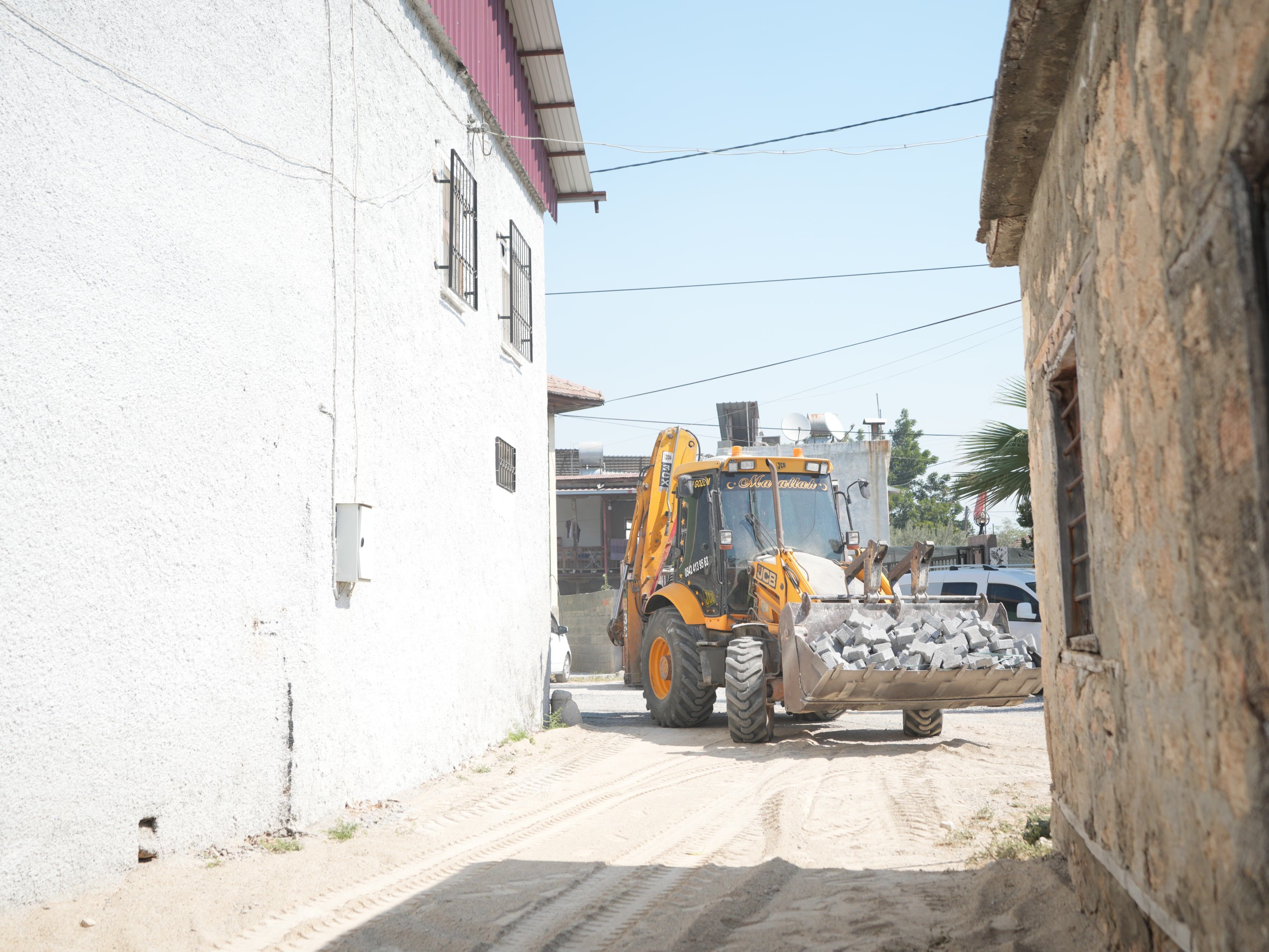 Tarsus'ta Yol Çalışması