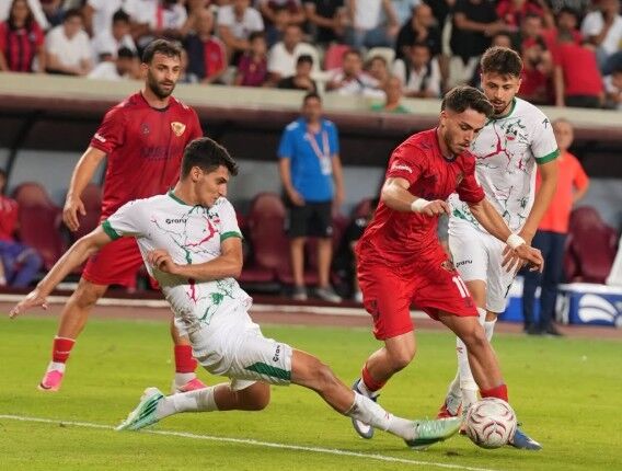 Yeni Mersin Idmanyurdu-1