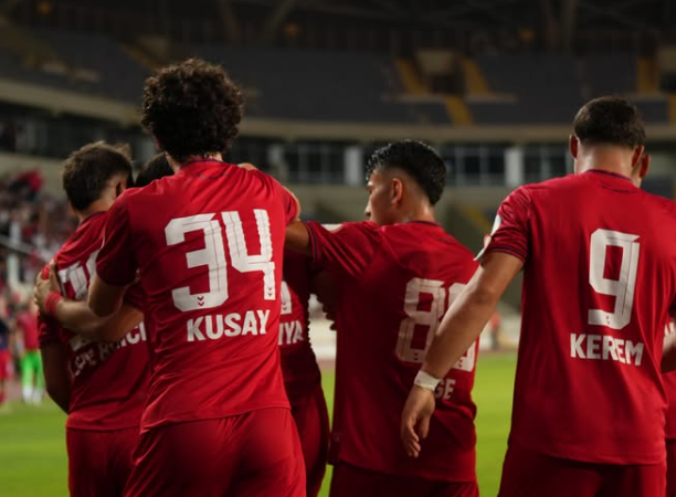 Yeni Mersin Idmanyurdu Deplasmana Gidiyor