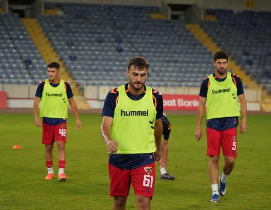 Yeni Mi̇y'de Hedef Galibiyet
