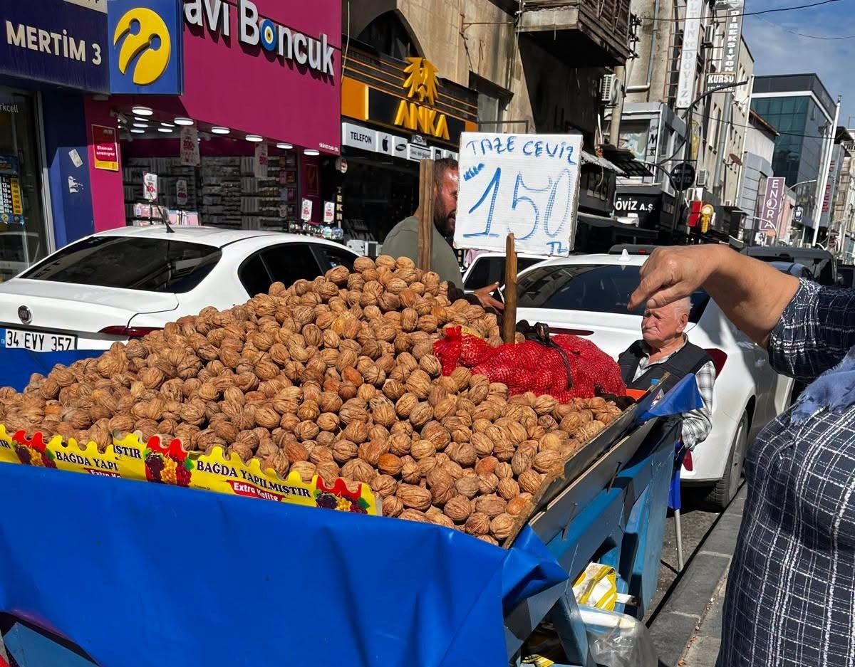 Mersin’de ceviz fiyatları tarihin en dip seviyesinde!