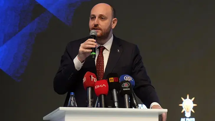 ‘Hiçbir delil olmadan yol arkadaşlarımızı hedef almayın’