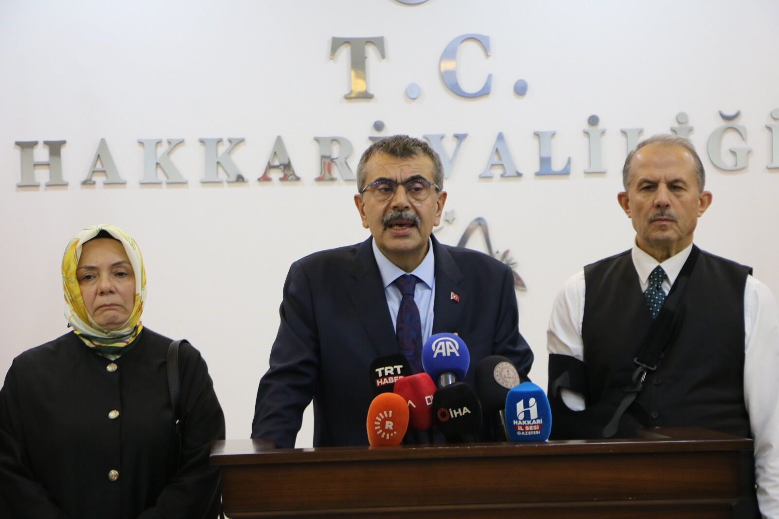 EĞİTİM