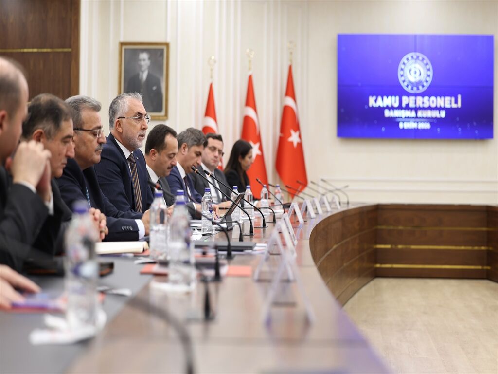 Bakan Vedat Işıkhan-1