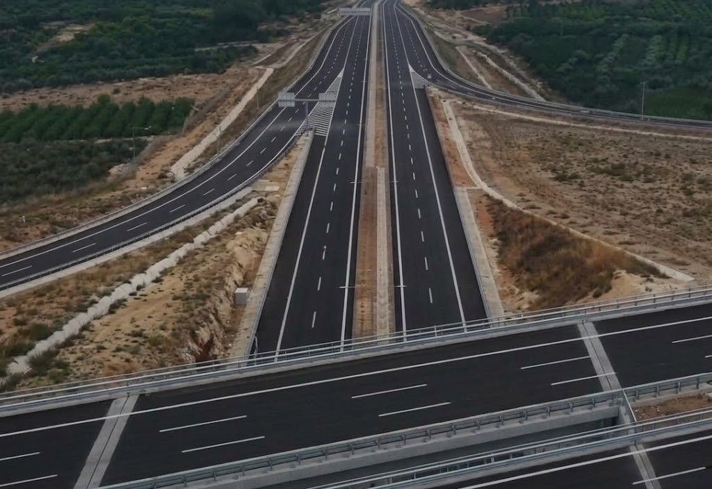 Çeşmeli Otoyolu