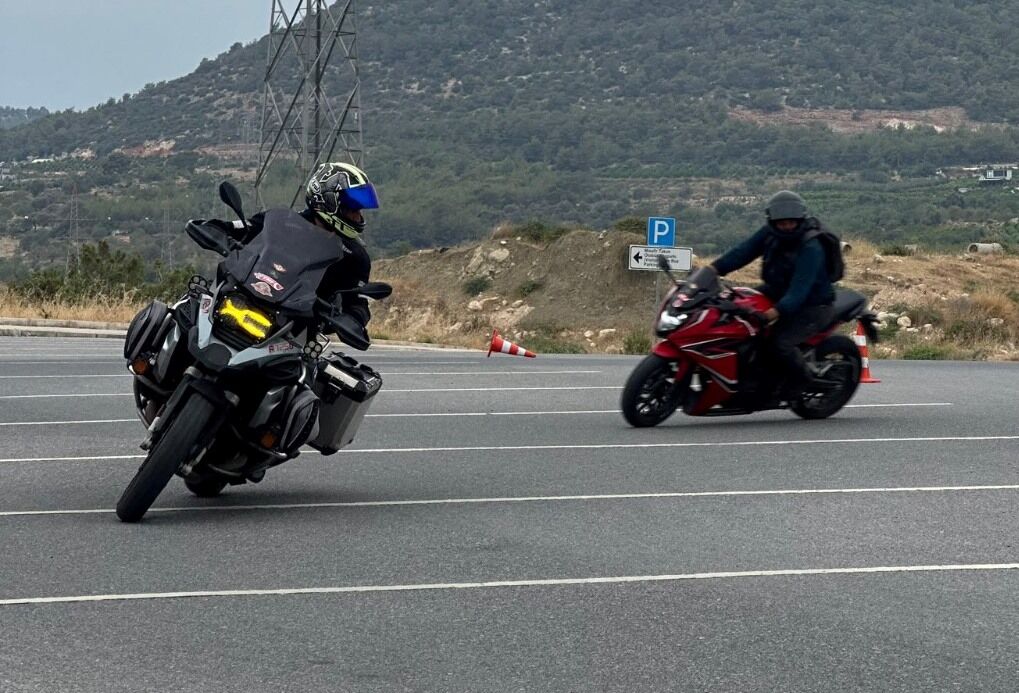 Motosiklet kullanıcıları, yağışlı havalara dikkat!