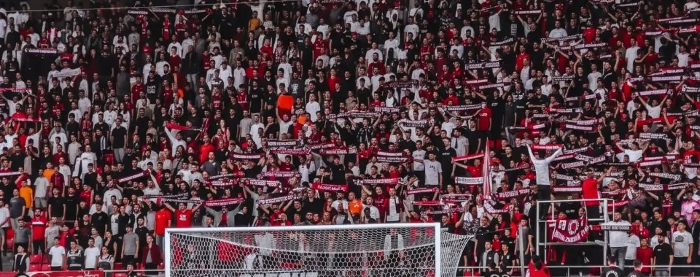 Kırmızı Şeytanlar geleceği planlamak için buluşuyor