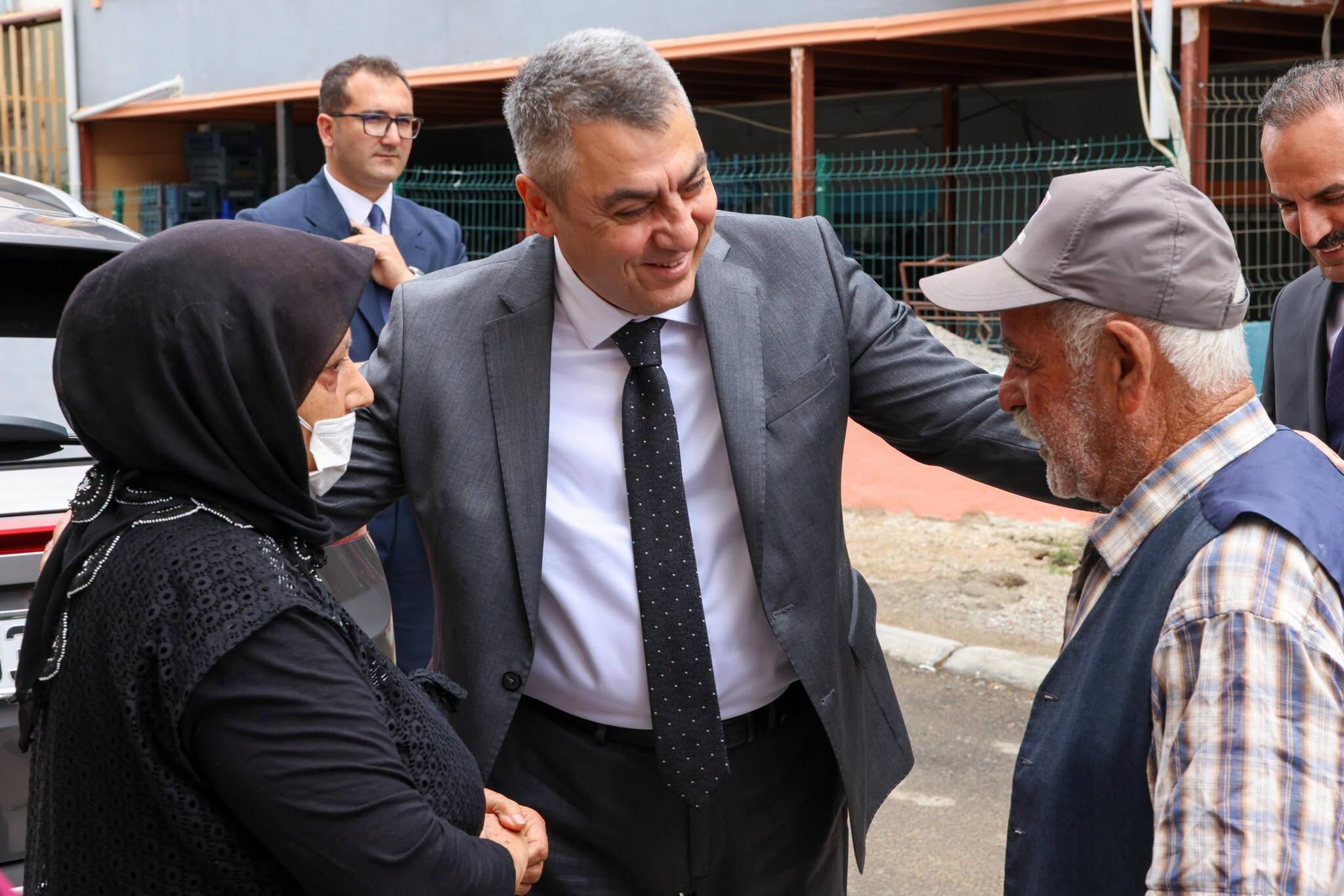 Vali Toros Ziyaretlerine Devam Ediyor